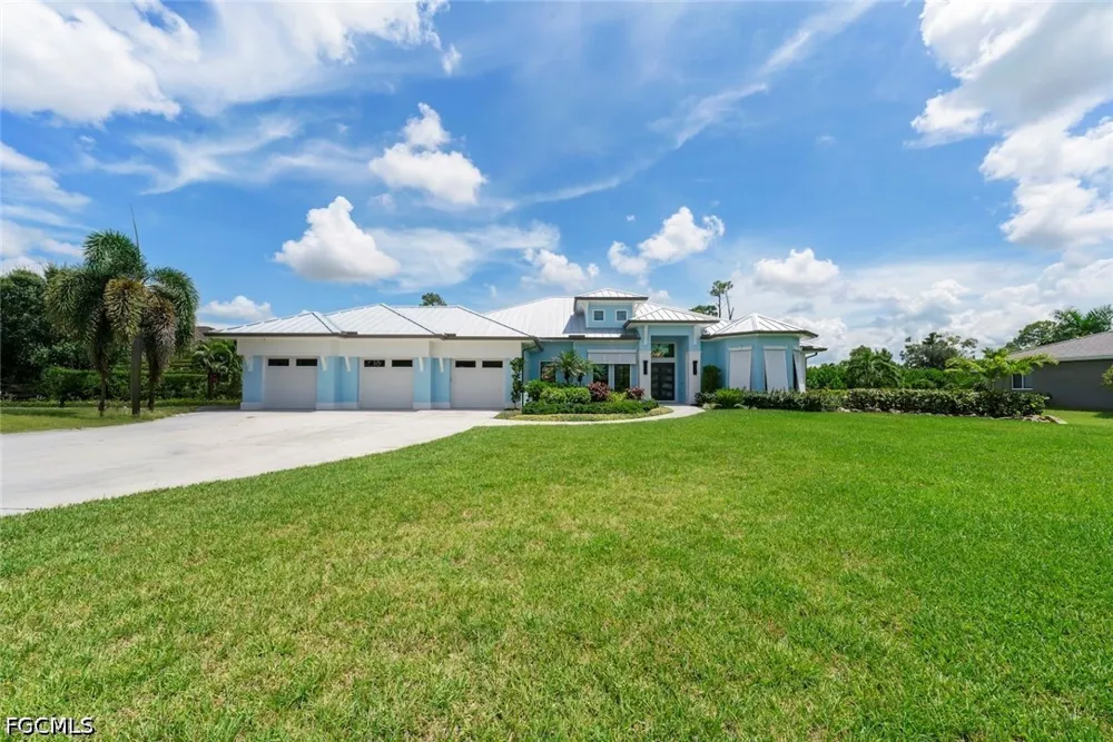Old Pine Court Fort Myers, FL 33912