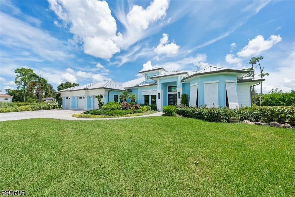 Old Pine Court Fort Myers, FL 33912