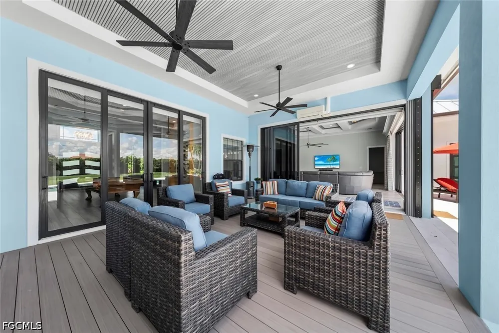Old Pine Court Fort Myers, FL 33912