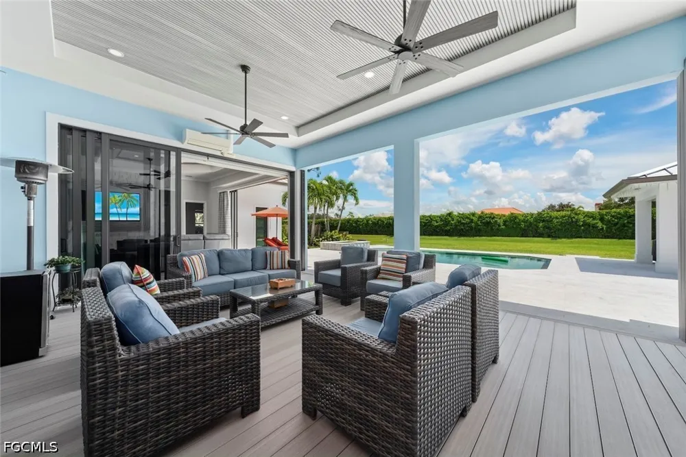 Old Pine Court Fort Myers, FL 33912