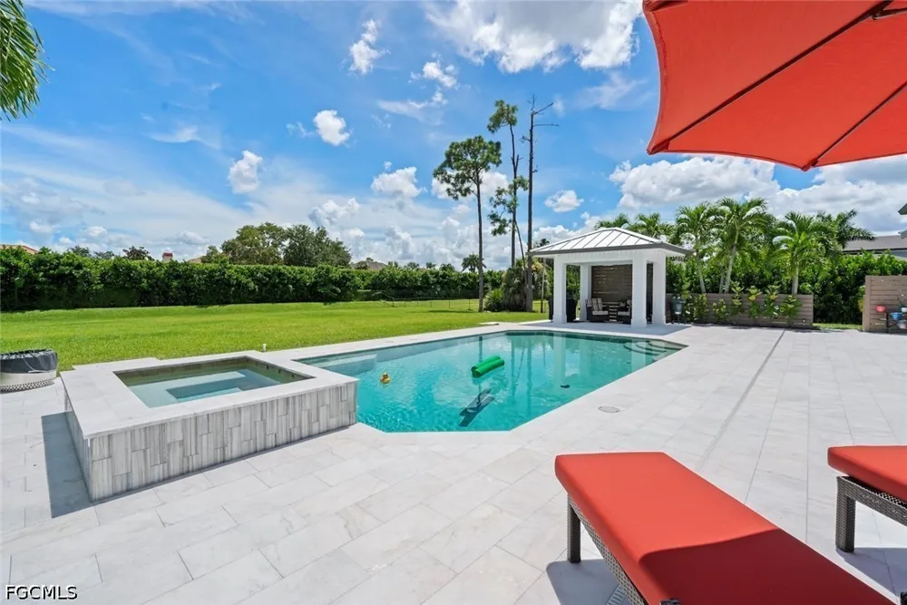 Old Pine Court Fort Myers, FL 33912