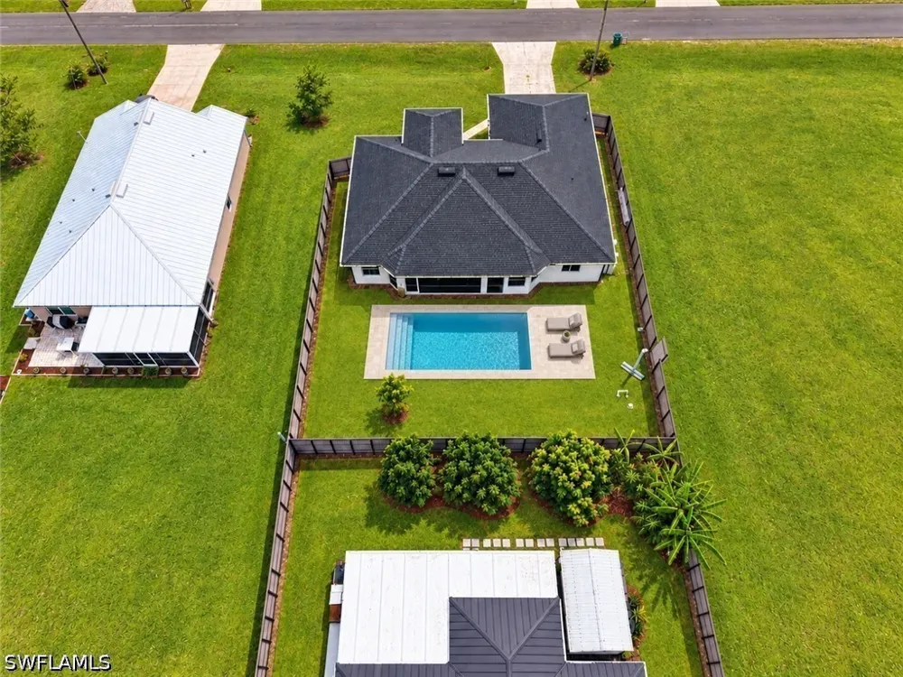 NW 10th Terrace Cape Coral, FL 33993