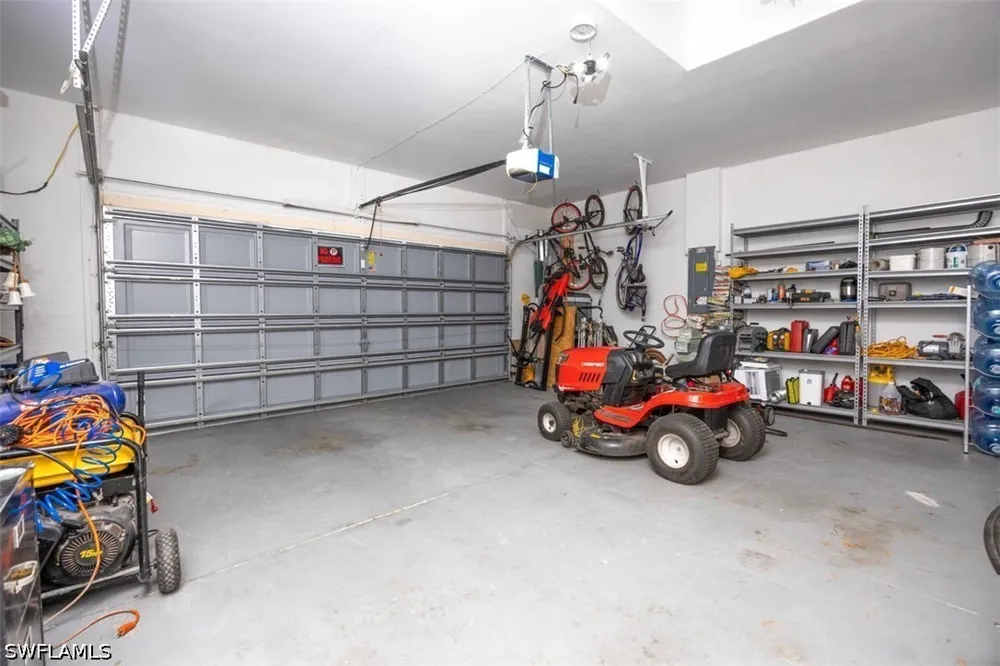 NW 10th Terrace Cape Coral, FL 33993