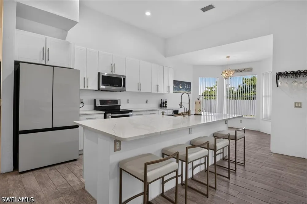 NW 10th Terrace Cape Coral, FL 33993