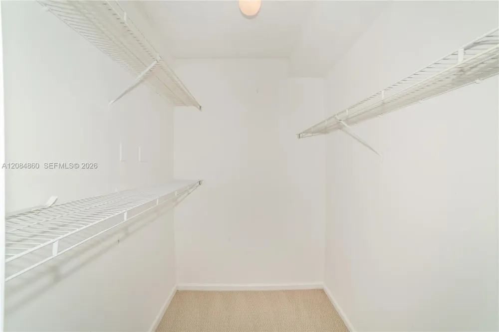 17150 Bay Rd #2512 Sunny Isles Beach, FL 33160