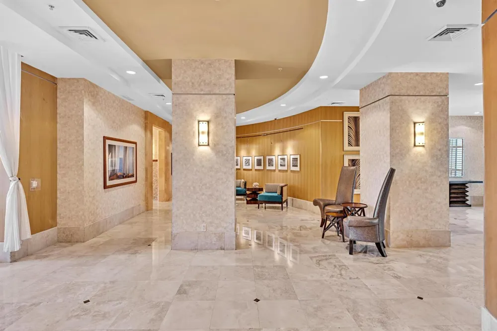 1945 S Ocean Drive #502 Hallandale Beach, FL 33009