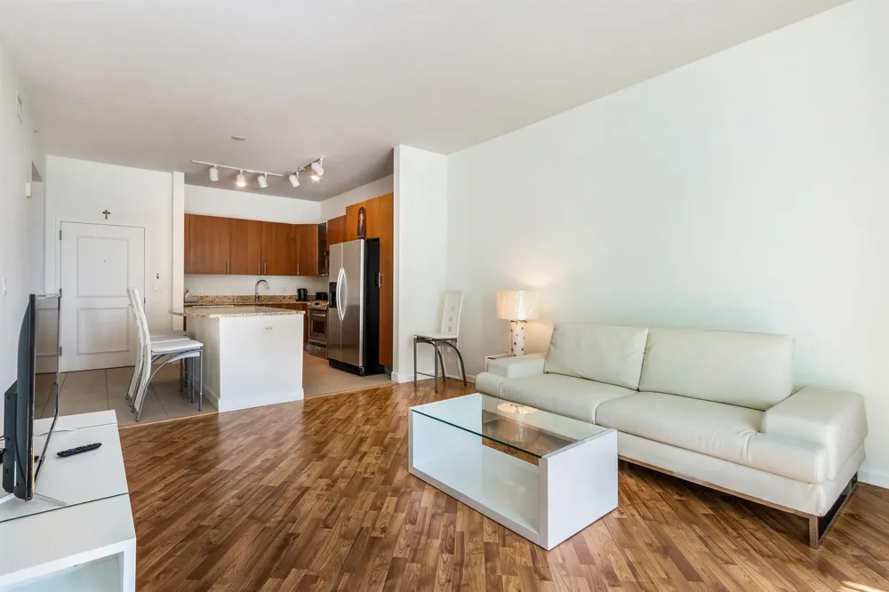 1945 S Ocean Drive #502 Hallandale Beach, FL 33009