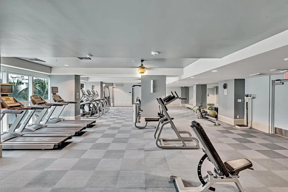 1945 S Ocean Drive #502 Hallandale Beach, FL 33009