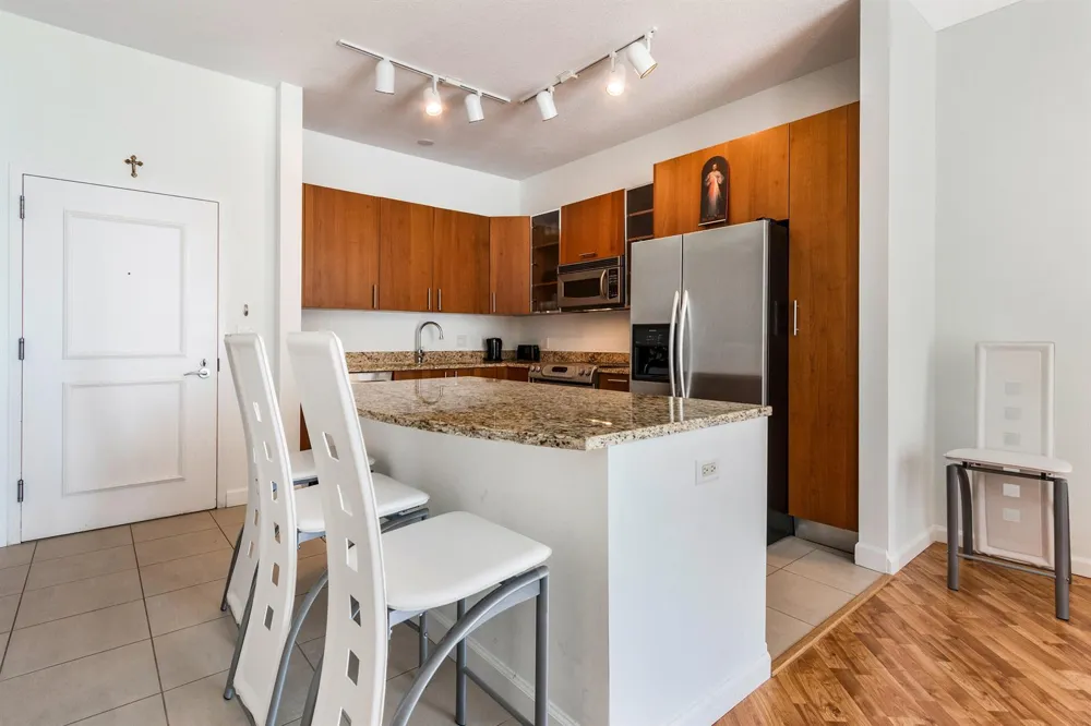 1945 S Ocean Drive #502 Hallandale Beach, FL 33009