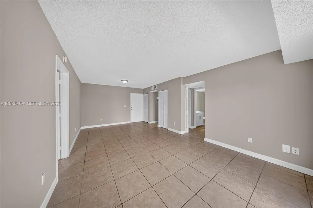 Address Not Shown Cutler Bay, FL 33189