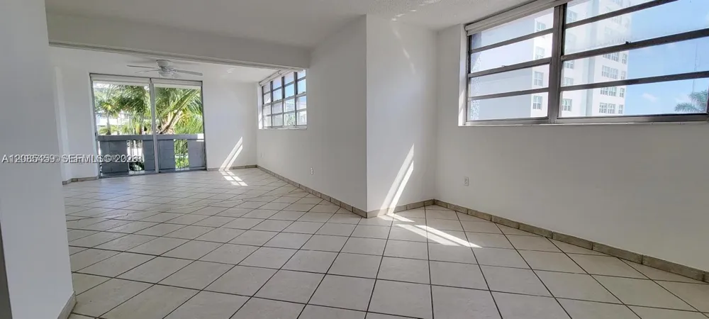 800 West Ave #401 Miami Beach, FL 33139