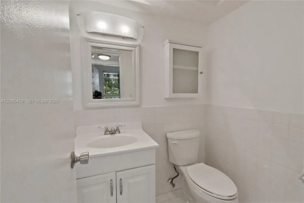 800 West Ave #401 Miami Beach, FL 33139