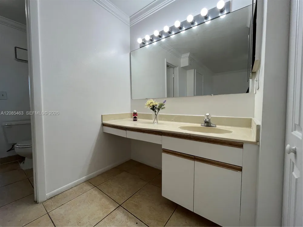 781 Crystal Lake Dr #781 Deerfield Beach, FL 33064