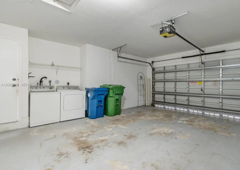 1211 Golden Cane Dr Weston, FL 33327