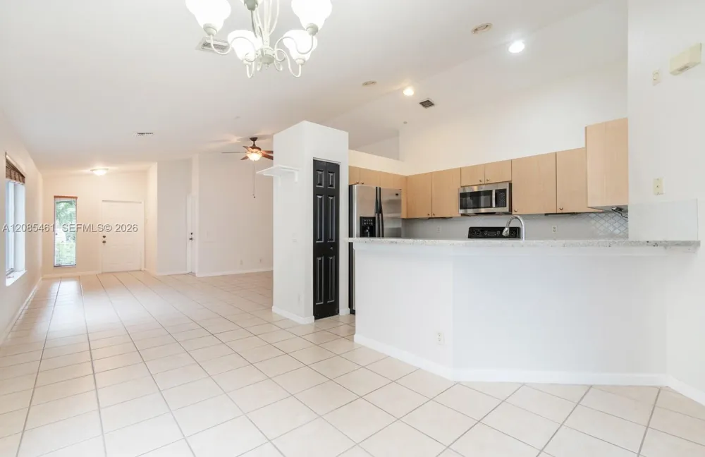 1211 Golden Cane Dr Weston, FL 33327
