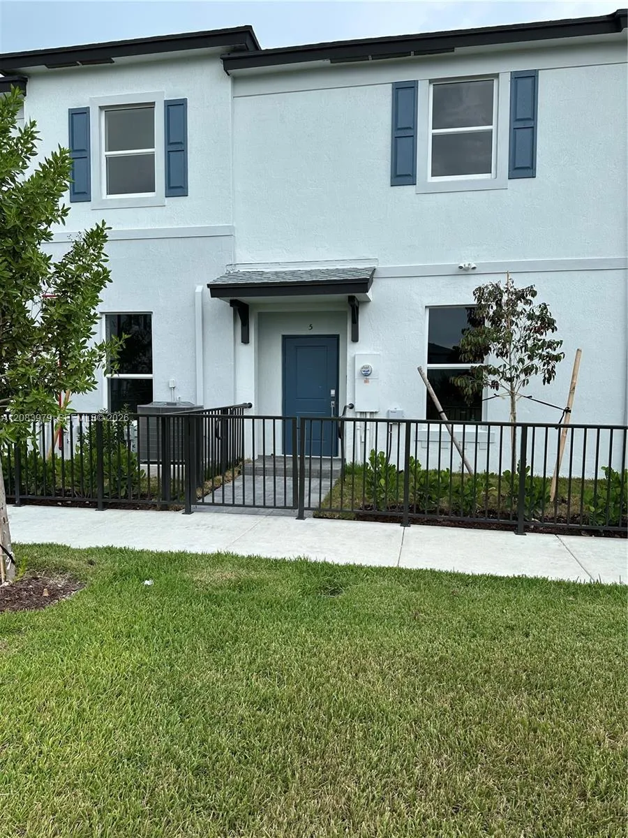 12456 SW 248th St #5 Homestead, FL 33032