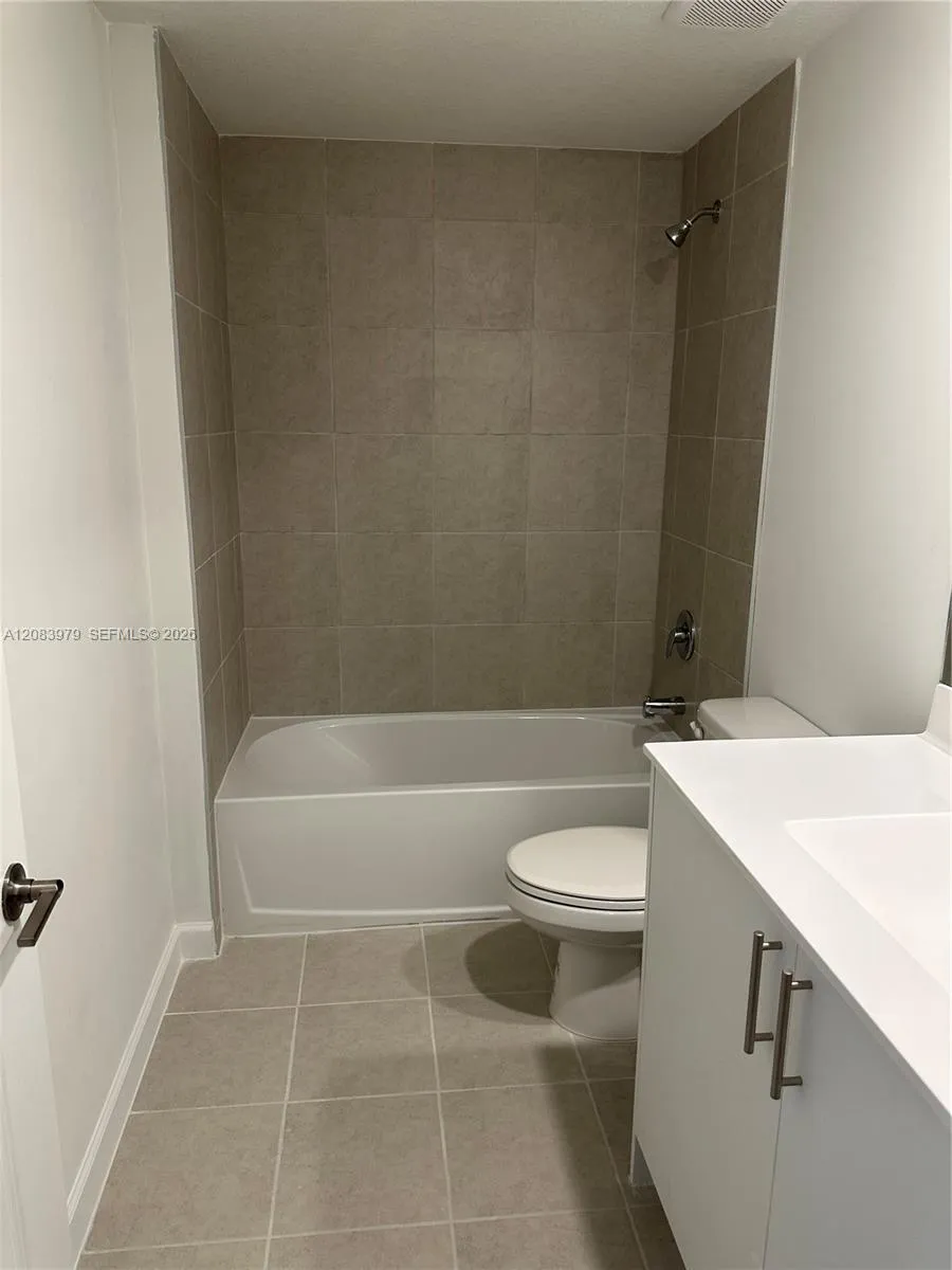 12456 SW 248th St #5 Homestead, FL 33032