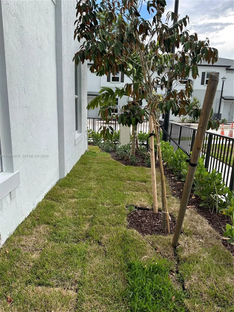 12456 SW 248th St #5 Homestead, FL 33032
