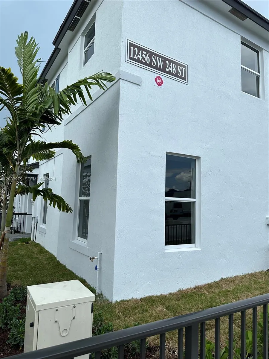 12456 SW 248th St #5 Homestead, FL 33032