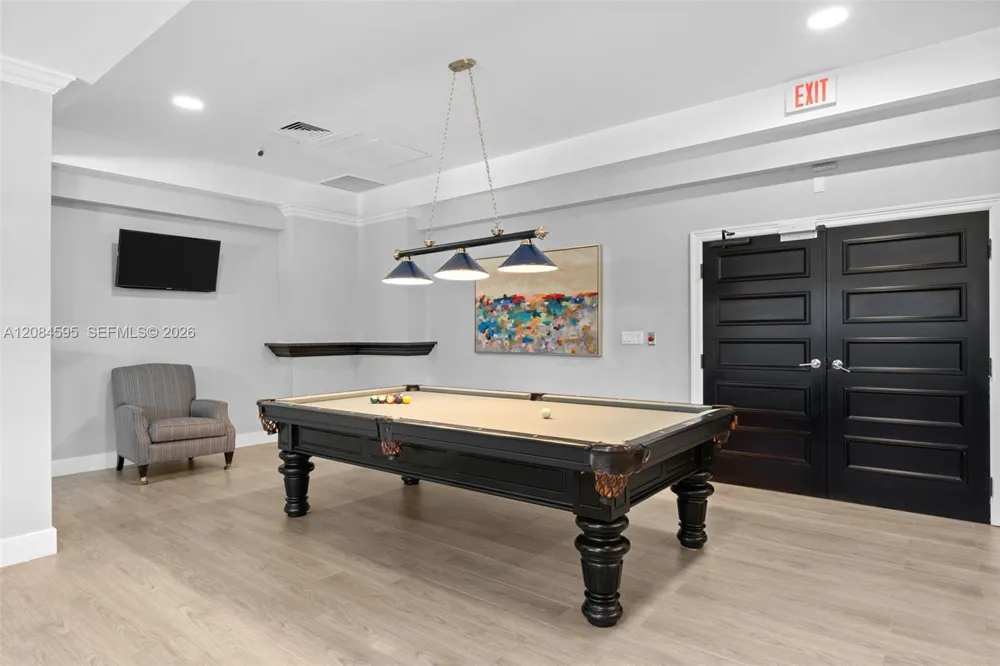 2501 S Ocean Dr #503 Hollywood, FL 33019