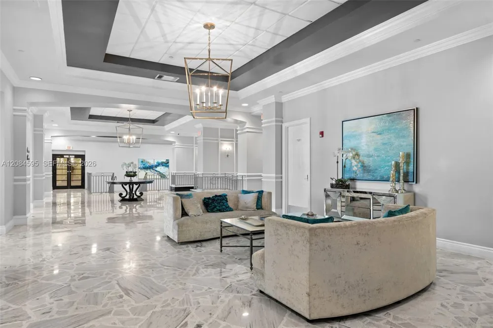 2501 S Ocean Dr #503 Hollywood, FL 33019