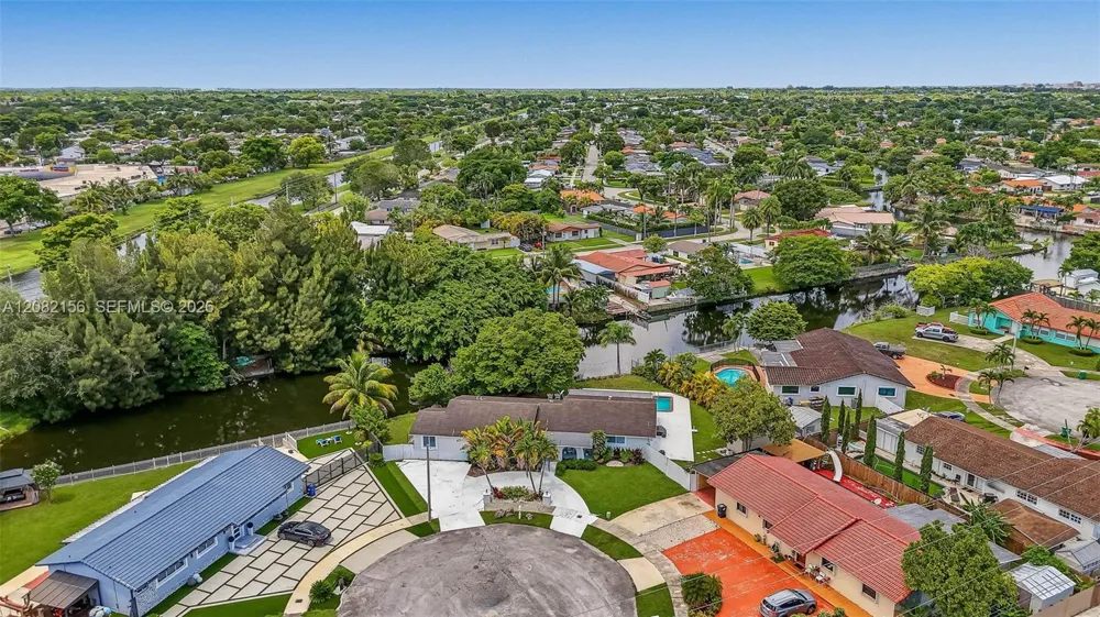 10711 SW 70th St Miami, FL 33173