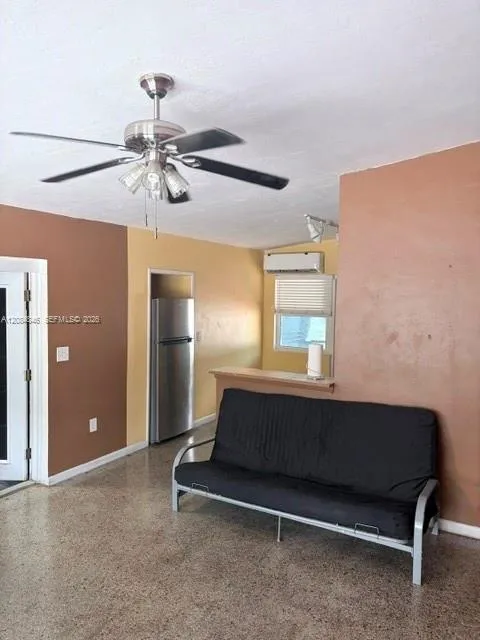 3611 SW 40th St West Park, FL 33023