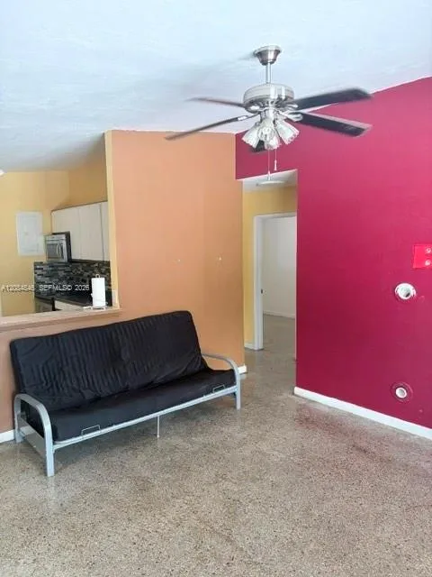 3611 SW 40th St West Park, FL 33023