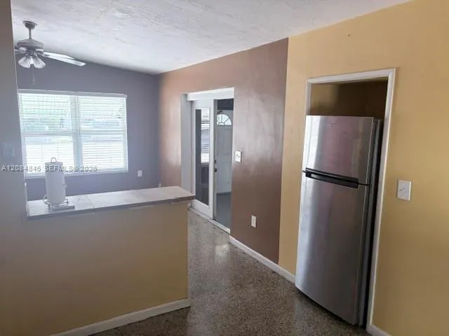 3611 SW 40th St West Park, FL 33023