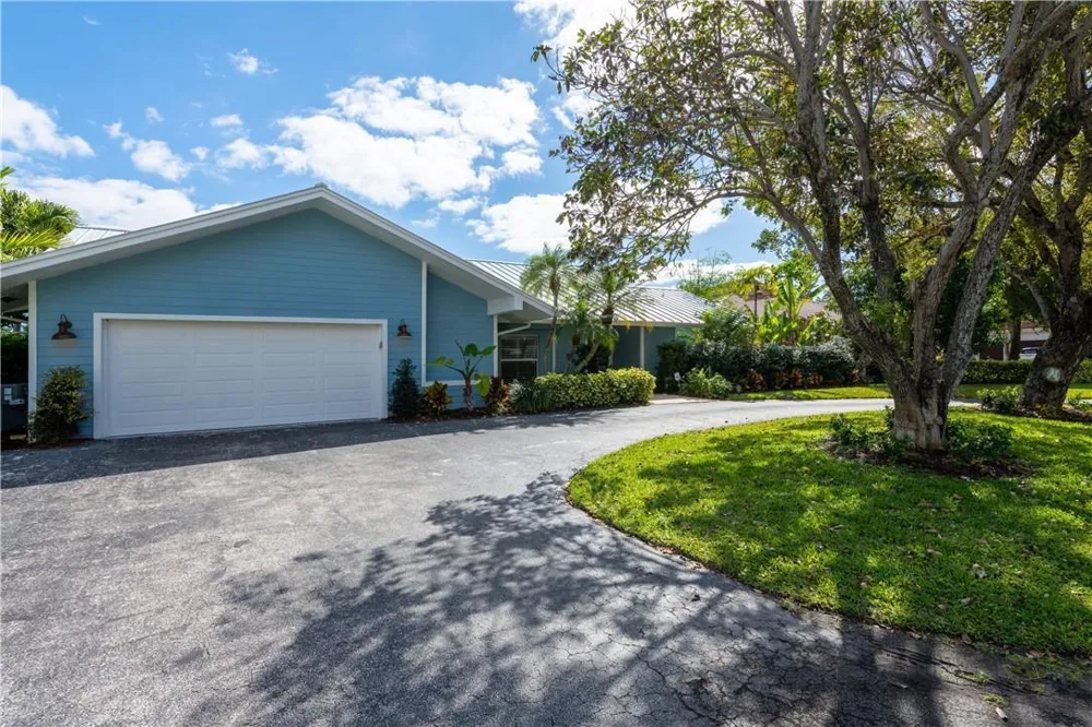 2711 BOONE DRIVE Delray Beach, FL 33483