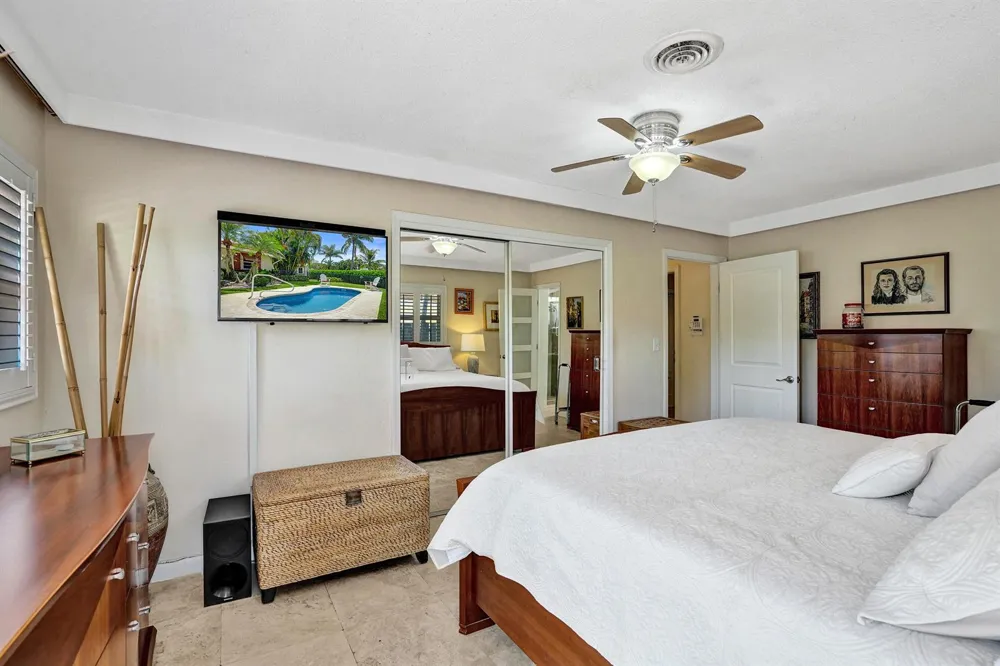 1900 RIVERSIDE DRIVE Pompano Beach, FL 33062