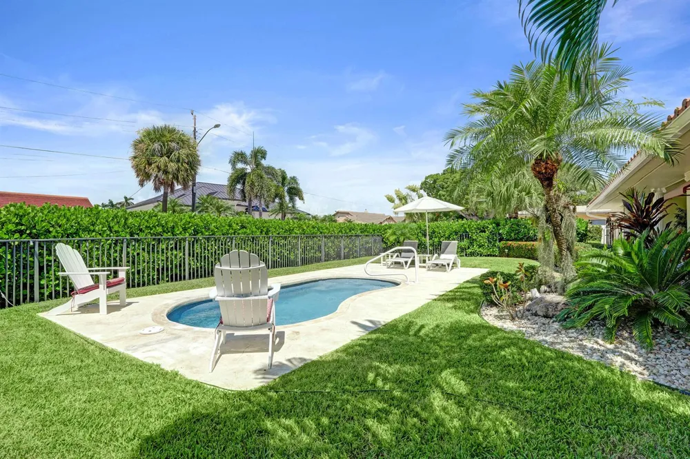1900 RIVERSIDE DRIVE Pompano Beach, FL 33062