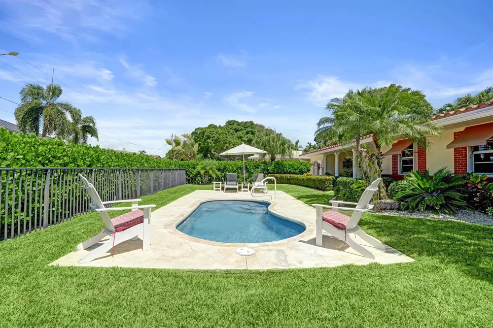 1900 RIVERSIDE DRIVE Pompano Beach, FL 33062