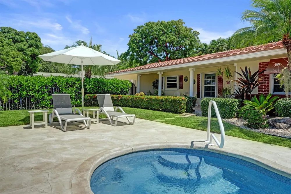 1900 RIVERSIDE DRIVE Pompano Beach, FL 33062