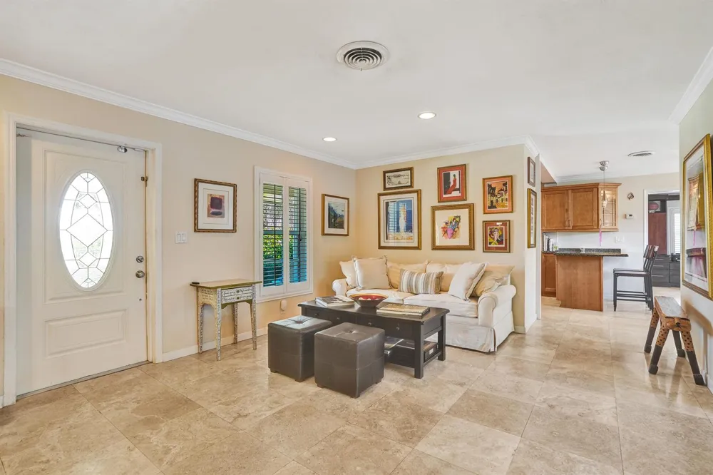 1900 RIVERSIDE DRIVE Pompano Beach, FL 33062