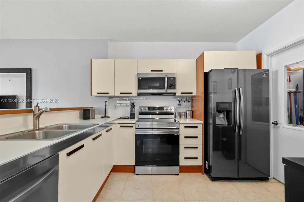 18100 Bay Rd #308 Sunny Isles Beach, FL 33160