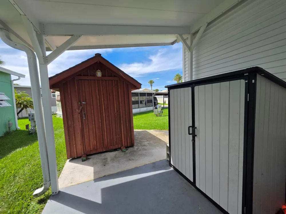 6494 SE 55th Street Okeechobee, FL 34974
