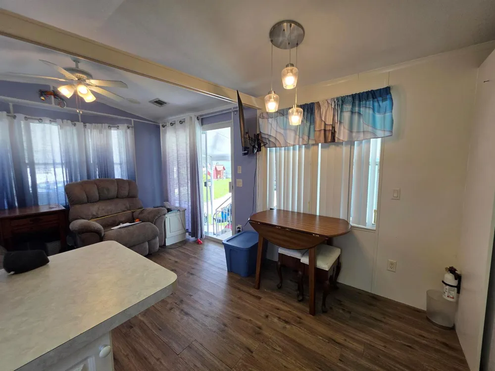 6494 SE 55th Street Okeechobee, FL 34974