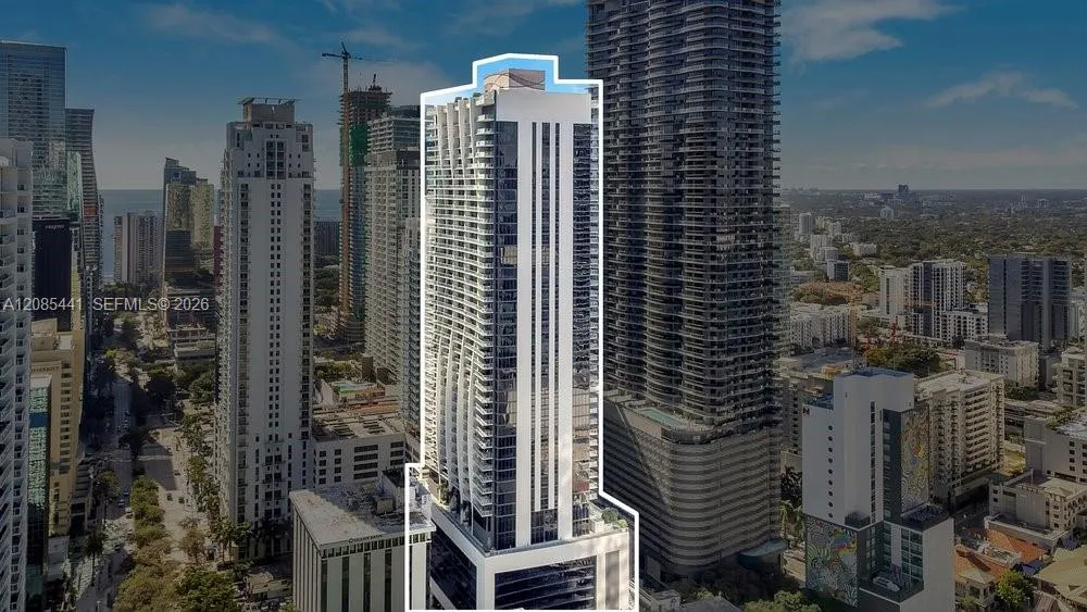1010 Brickell Ave #1810 Miami, FL 33131