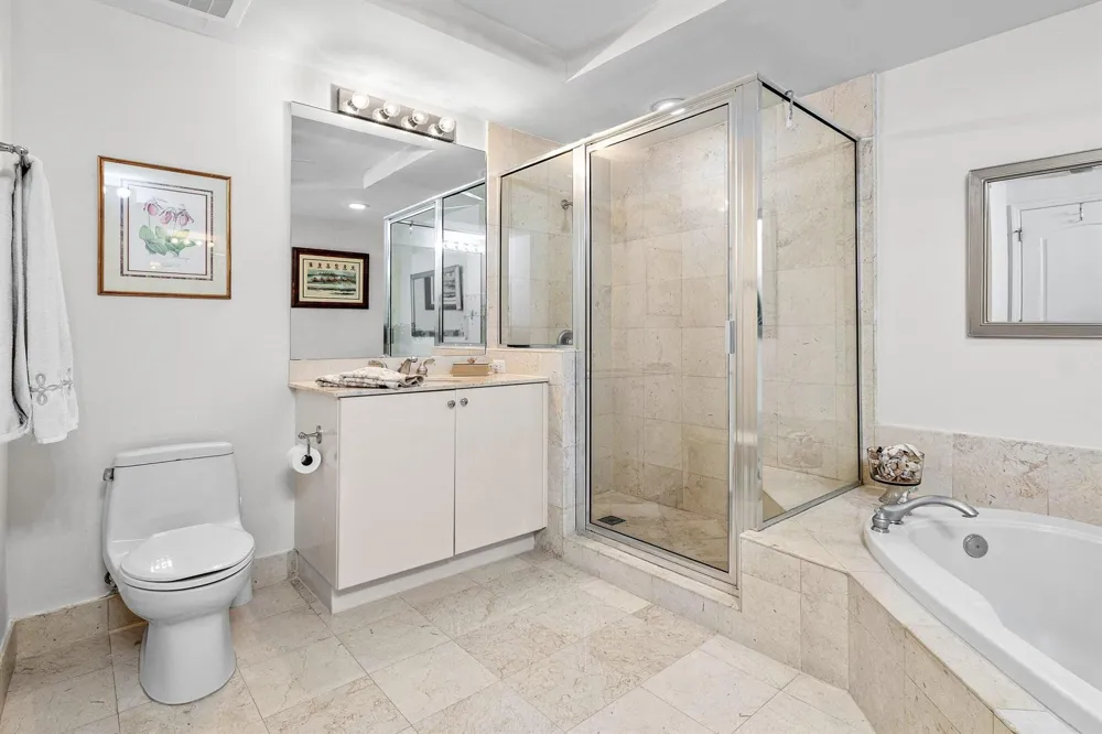 801 S OLIVE AVENUE #903 West Palm Beach, FL 33401