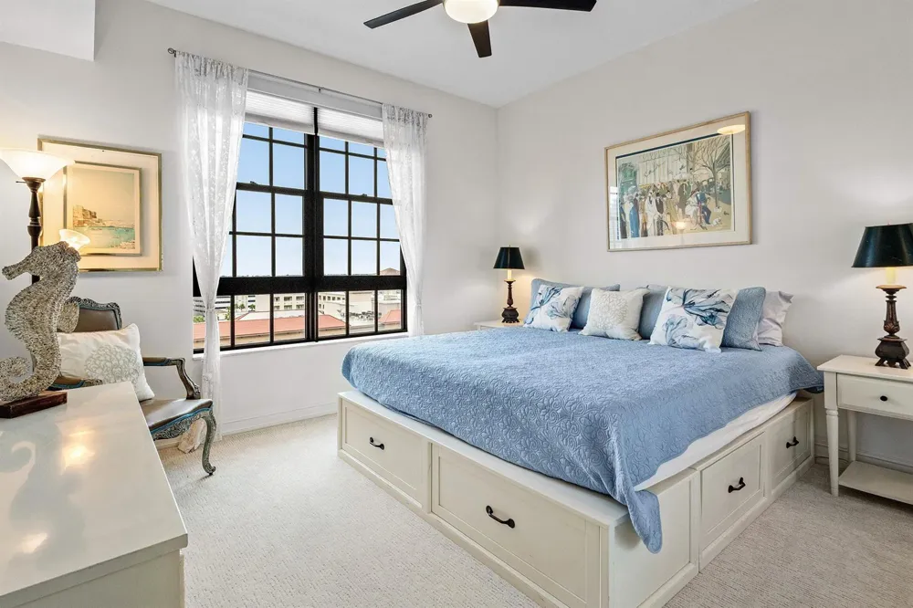 801 S OLIVE AVENUE #903 West Palm Beach, FL 33401