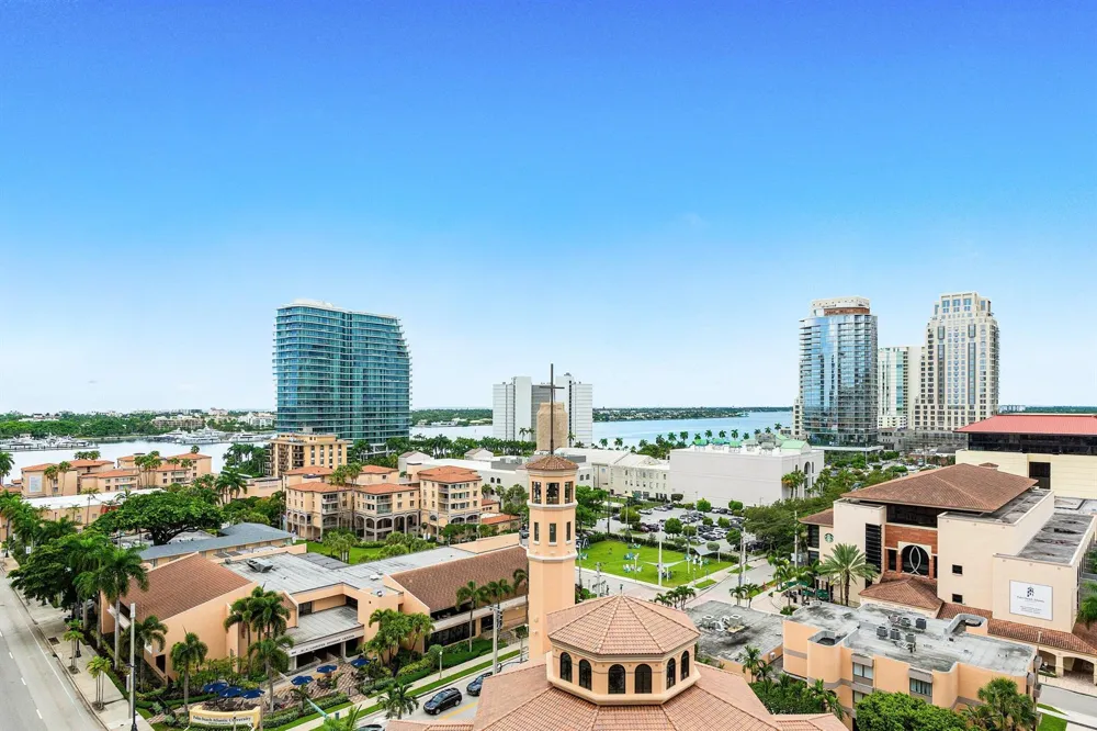 801 S OLIVE AVENUE #903 West Palm Beach, FL 33401