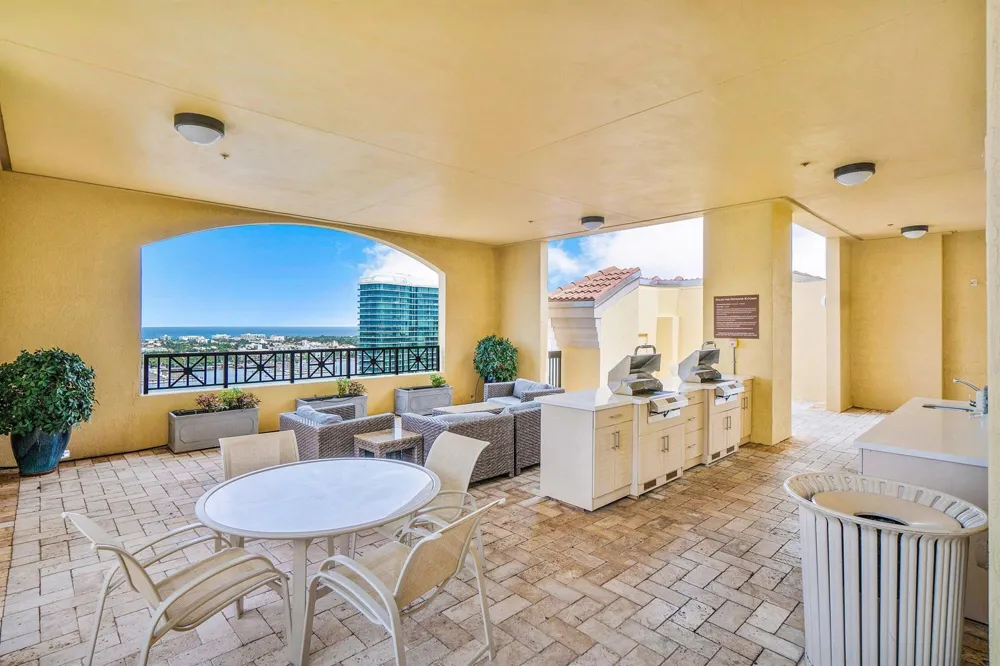 801 S OLIVE AVENUE #903 West Palm Beach, FL 33401