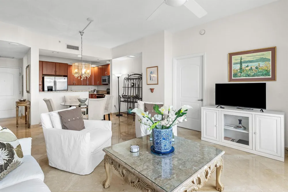 801 S OLIVE AVENUE #903 West Palm Beach, FL 33401