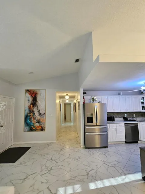 1631 LAUREL LEAF LANE #A