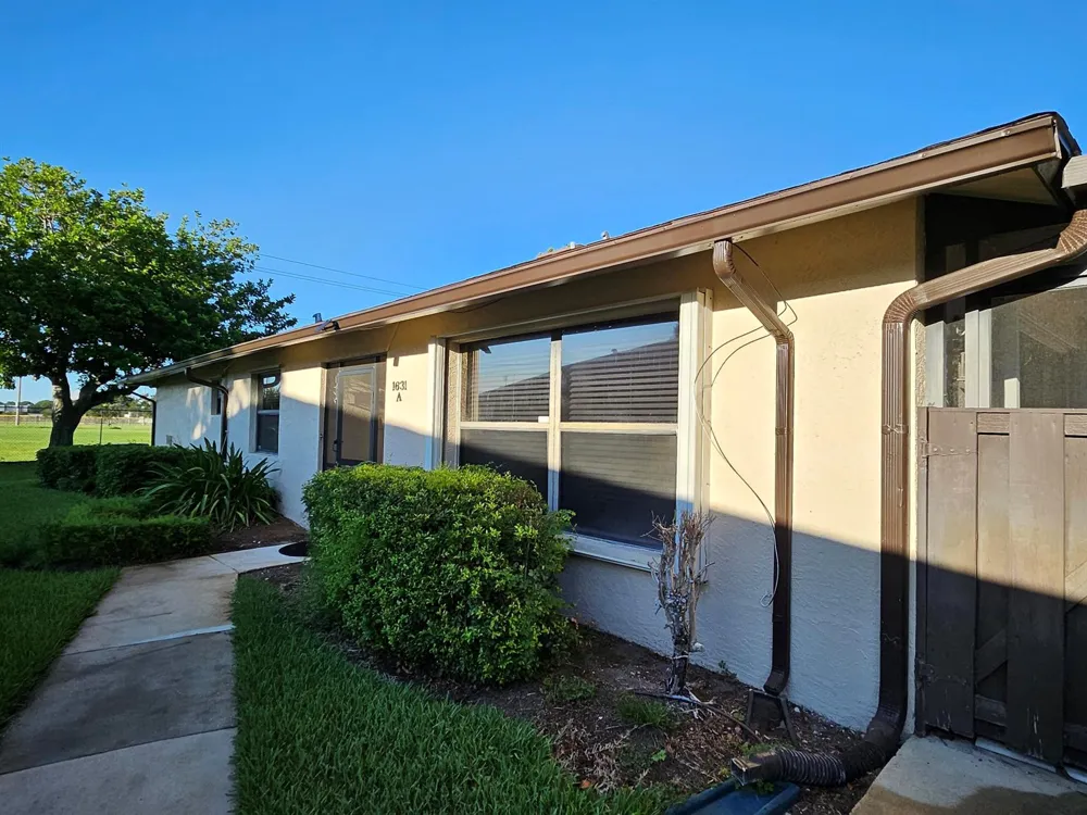 1631 LAUREL LEAF LANE #A Fort Pierce, FL 34950