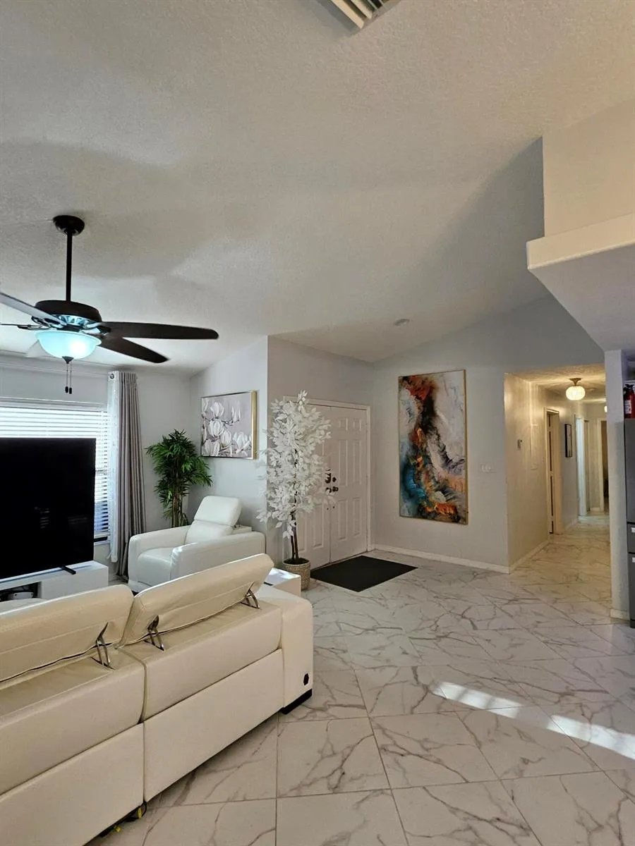 1631 LAUREL LEAF LANE #A Fort Pierce, FL 34950