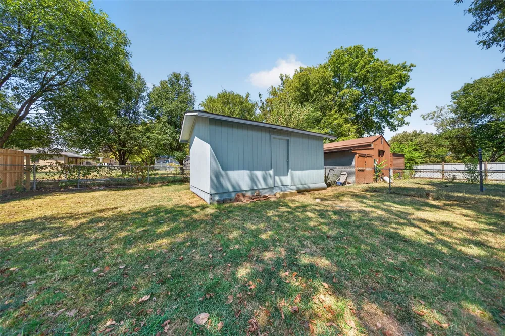 610 9th Street Collinsville, OK 74021