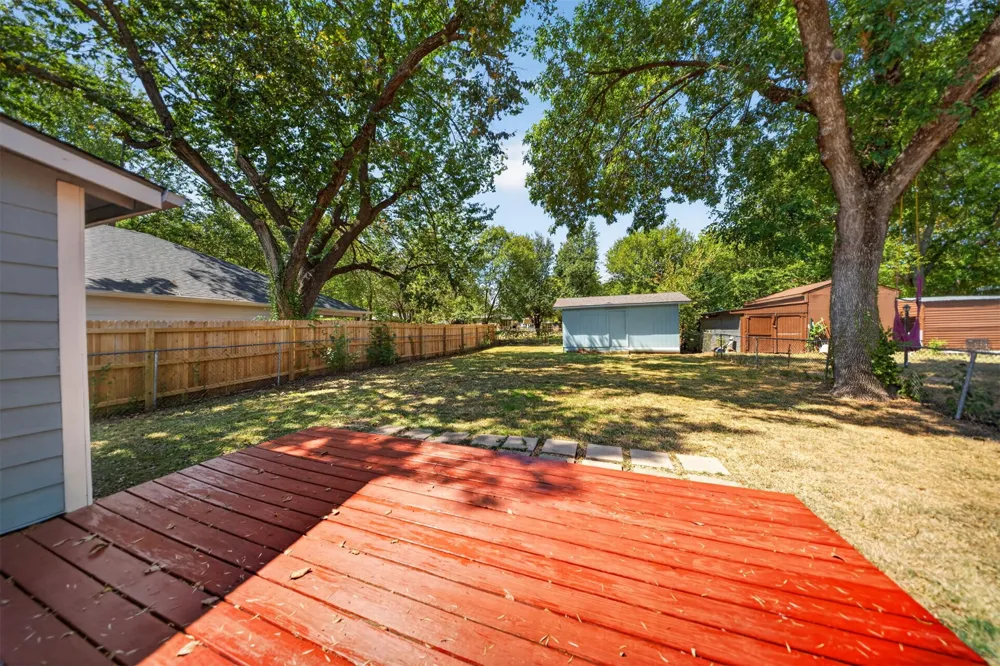 610 9th Street Collinsville, OK 74021