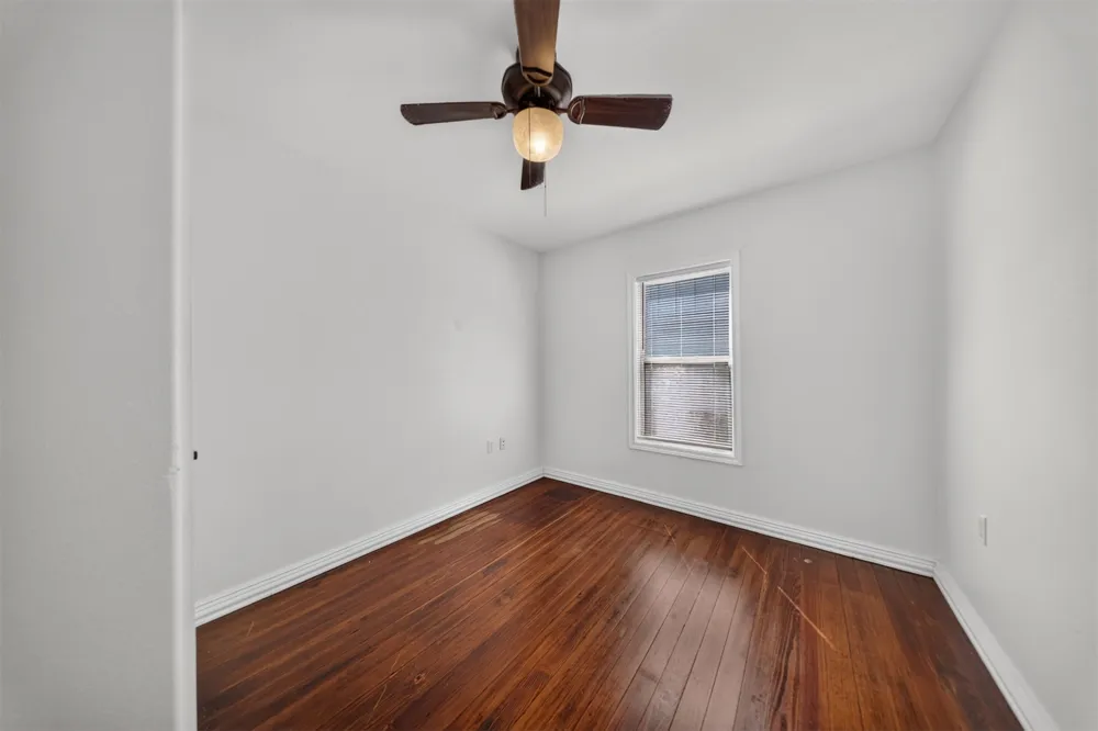 610 9th Street Collinsville, OK 74021